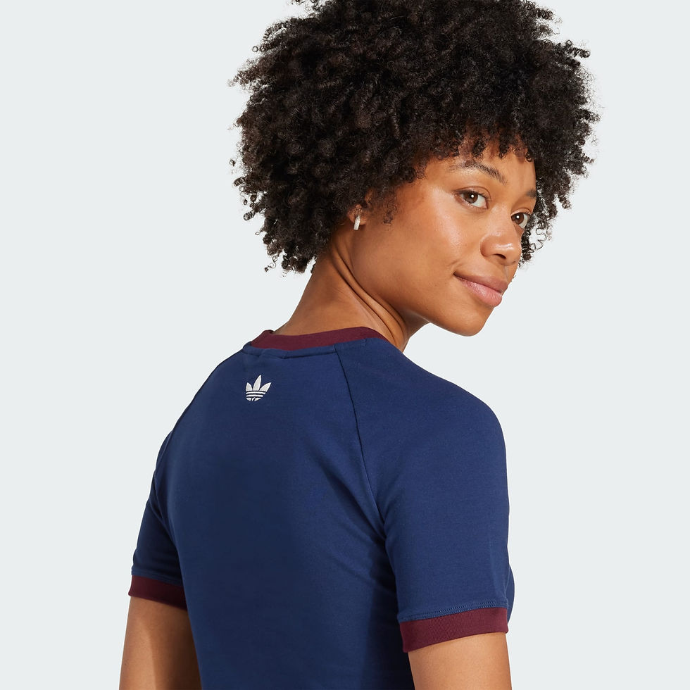 الصورة المصغرة: Women • Originals Graphic Crest Baby Tee