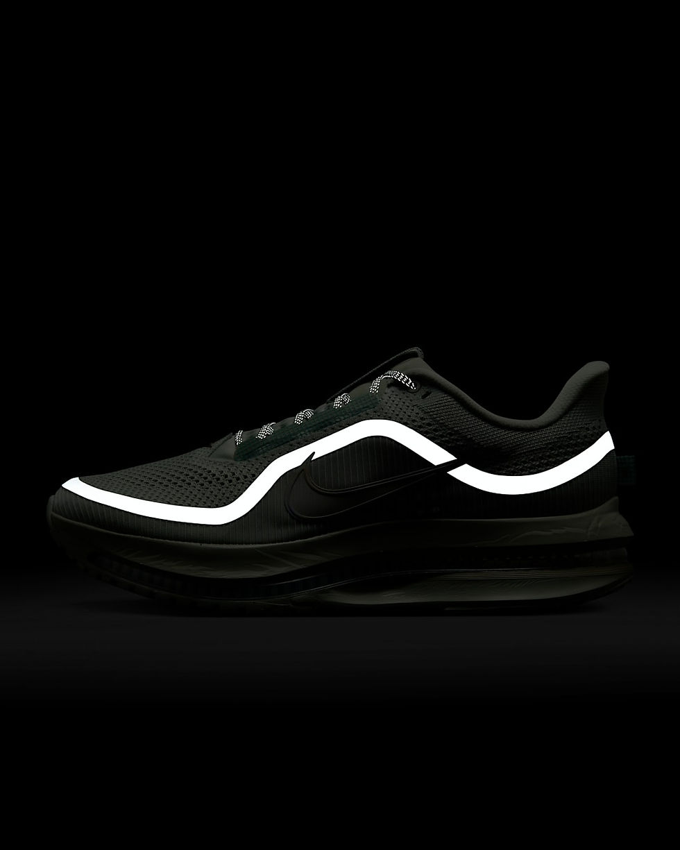 Thumbnail: Nike Pegasus Premium Men's Road Running Shoes