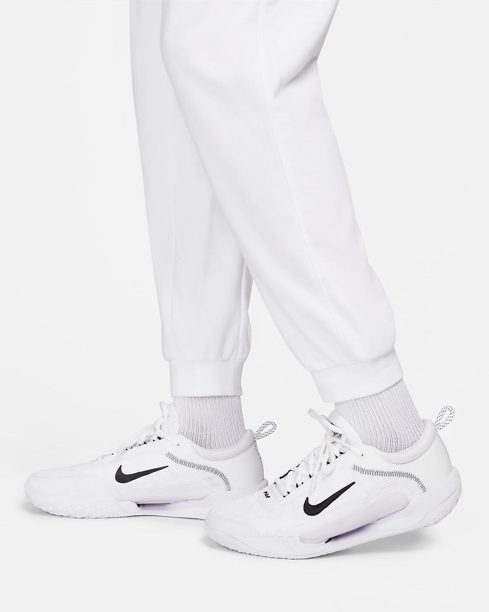 Thumbnail: NikeCourt Heritage Men's French Terry Tennis Trousers