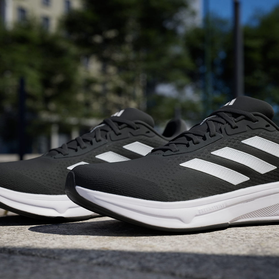 الصورة المصغرة: Men • Running Response Super Shoes