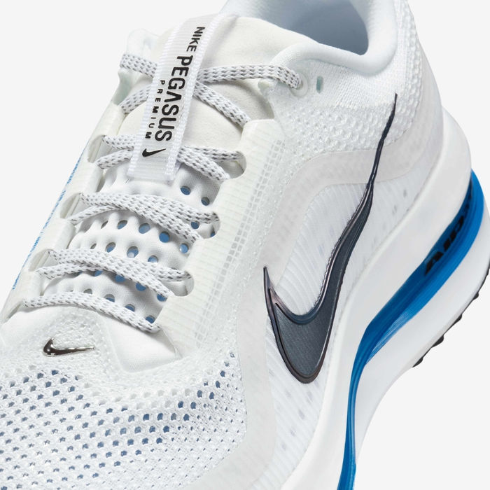 Thumbnail: Nike Pegasus Premium Men's Road Running Shoes