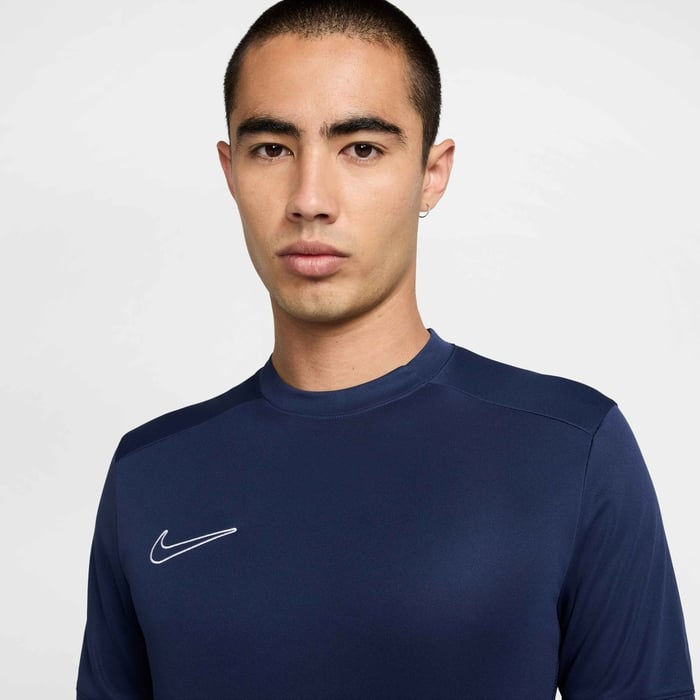 Thumbnail: Nike Academy Men's Dri-FIT Short-Sleeve Football Top