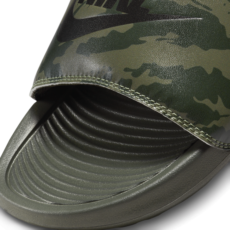 Thumbnail: Nike Victori One Men's Printed Slides