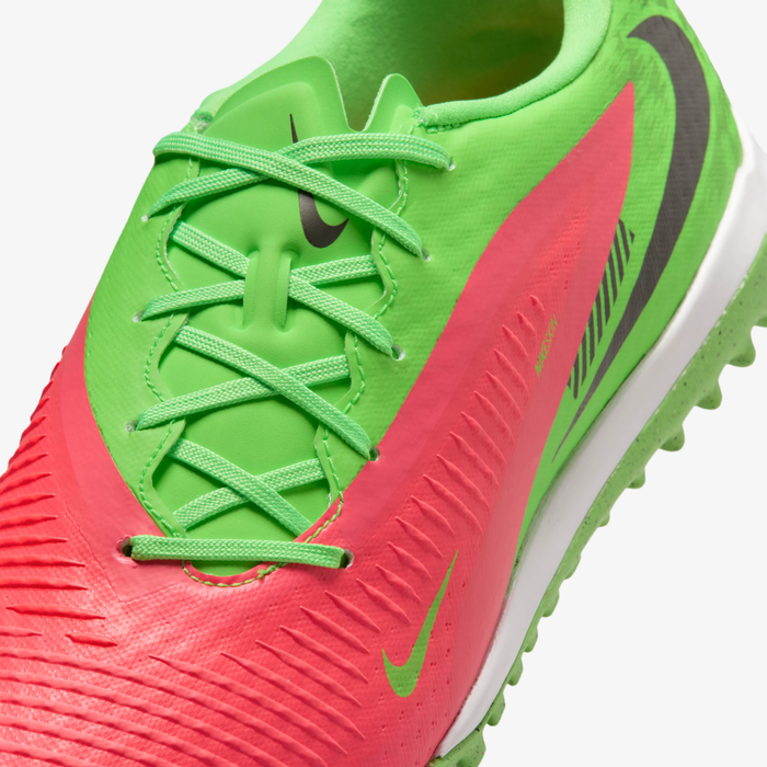 الصورة المصغرة: Nike Phantom 6 Low Academy 'Erling Haaland' Turf Football Shoes