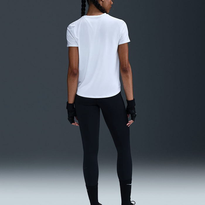 Thumbnail: Nike One Classic Women's Dri-FIT Short-Sleeve Top