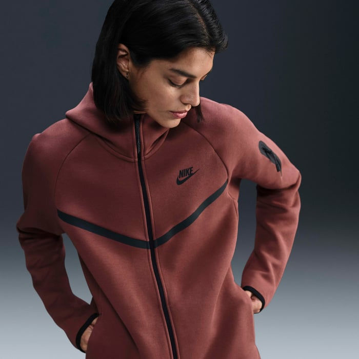 الصورة المصغرة: Nike Sportswear Tech Fleece Windrunner Women's Full-Zip Hoodie