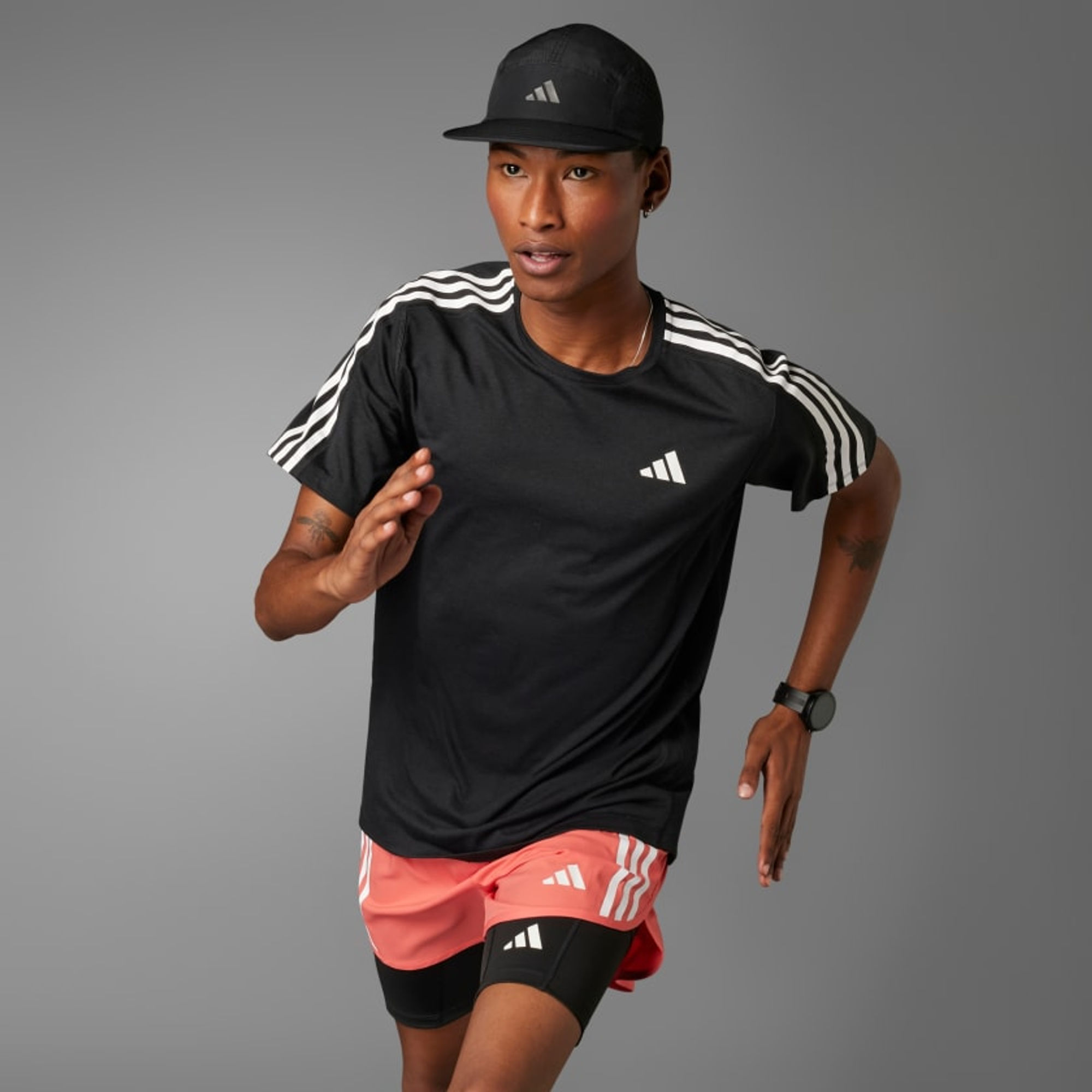 Men • Running Own the Run 3-Stripes Tee