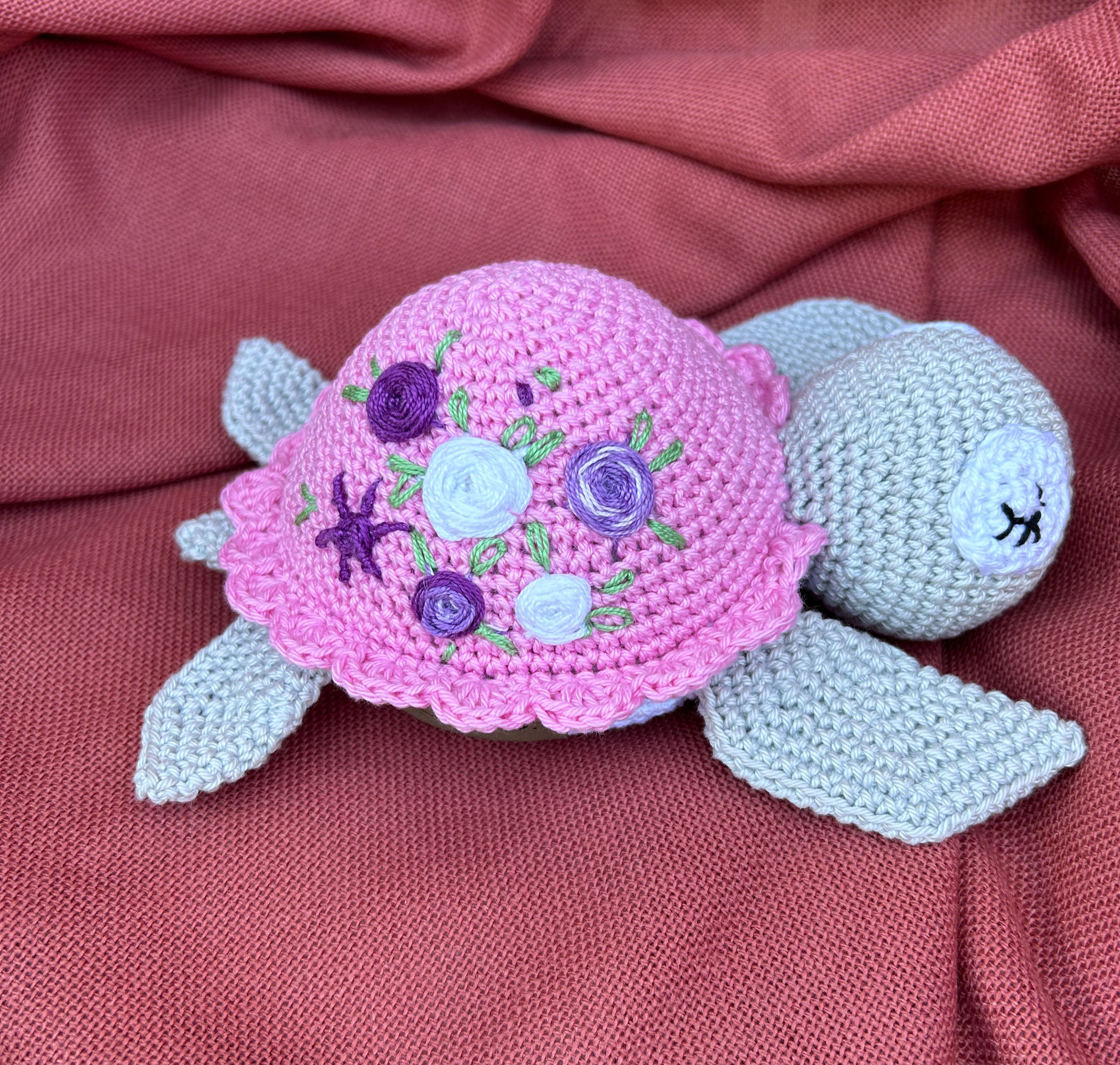 Teknős - hímzett páncéllal