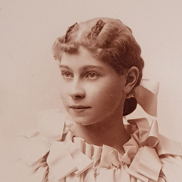 Alice Miller