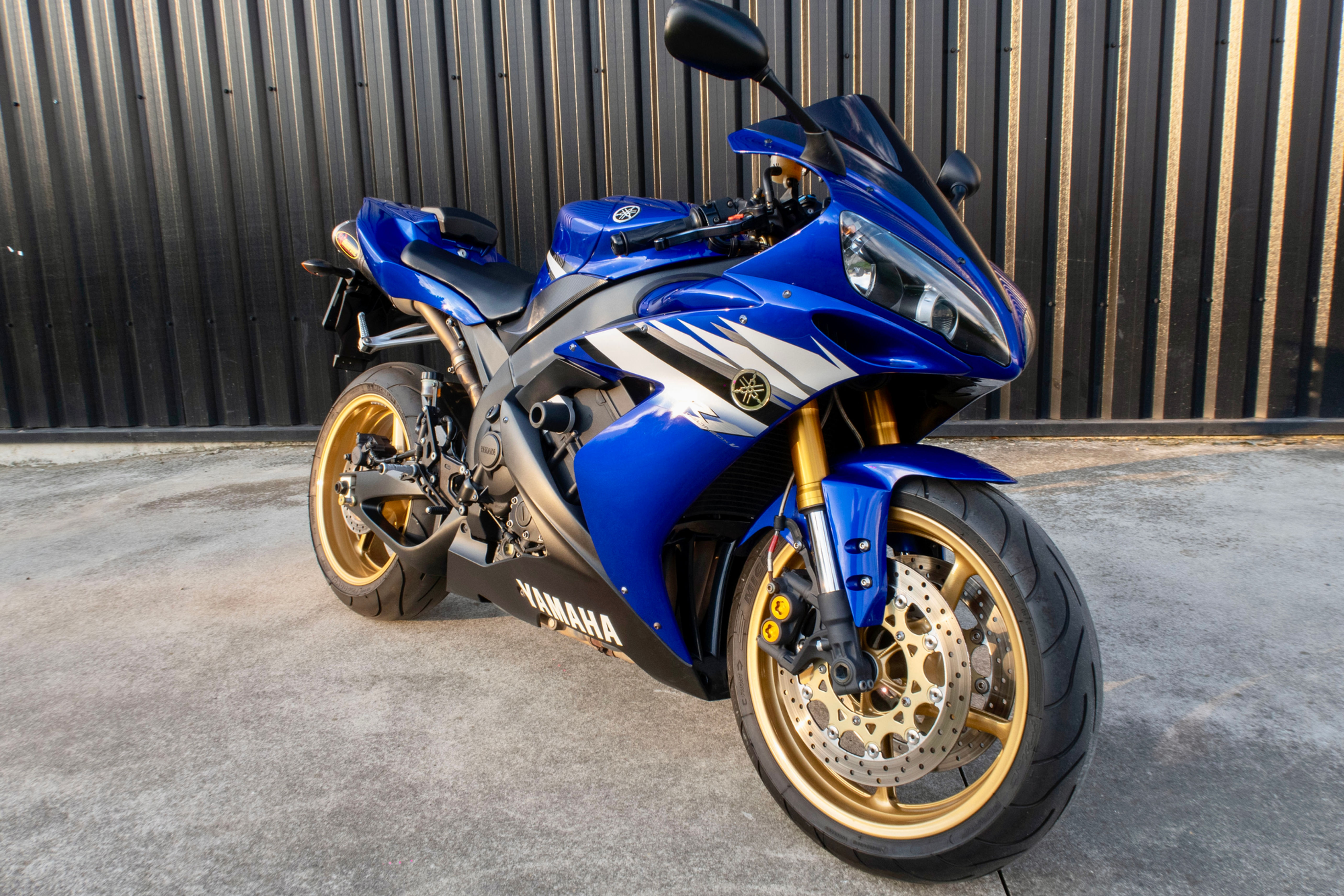 Yamaha YZF-R1 RN12