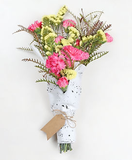黄色とピンクの花束