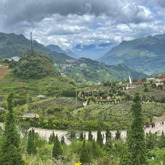 Vietnam & Bangkok: Culture, Landscapes & Timeless Traditions