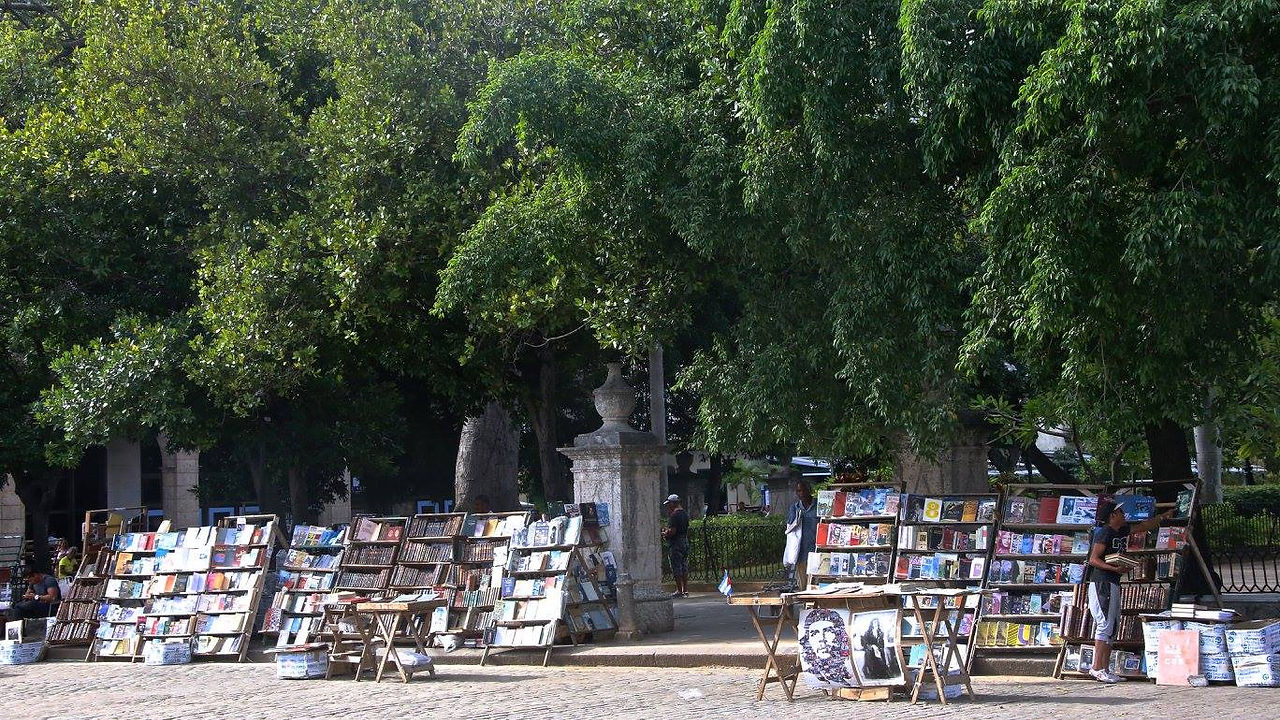 Cuba: Havana, Hemingway & Beyond