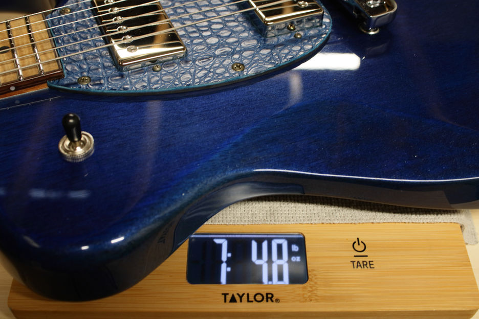 KR 22 guitar Metallic Davy Jones Blue on Scale 7 pounds 4.8 Ounces