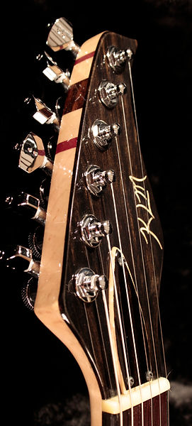 KR 22 Guitar Headstock Flamed Maple neck wenge purple heart with ebony overlay Flamed Maple Inlay Grapgtech ratio locking tuners