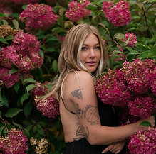 Facetune_17-09-2024-15-54-27_edited.jpg