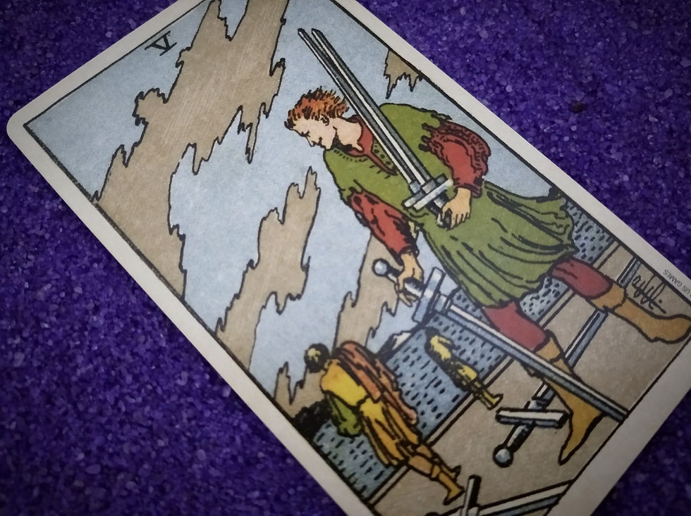 5 de Espadas do tarot