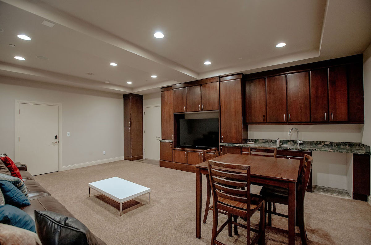 Utah Great Room Leather Couch