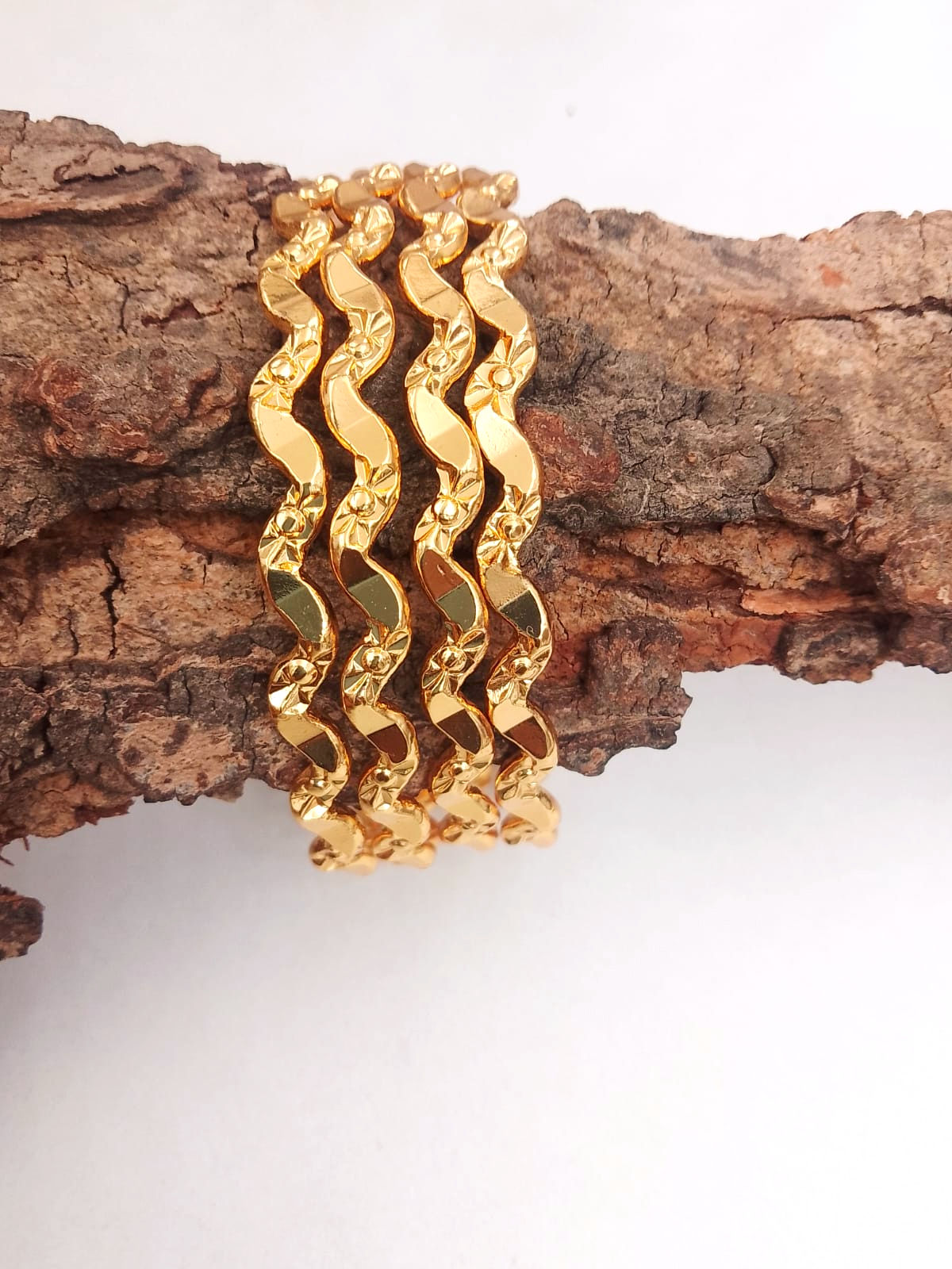 Neli Design Bangles Set of 4pc