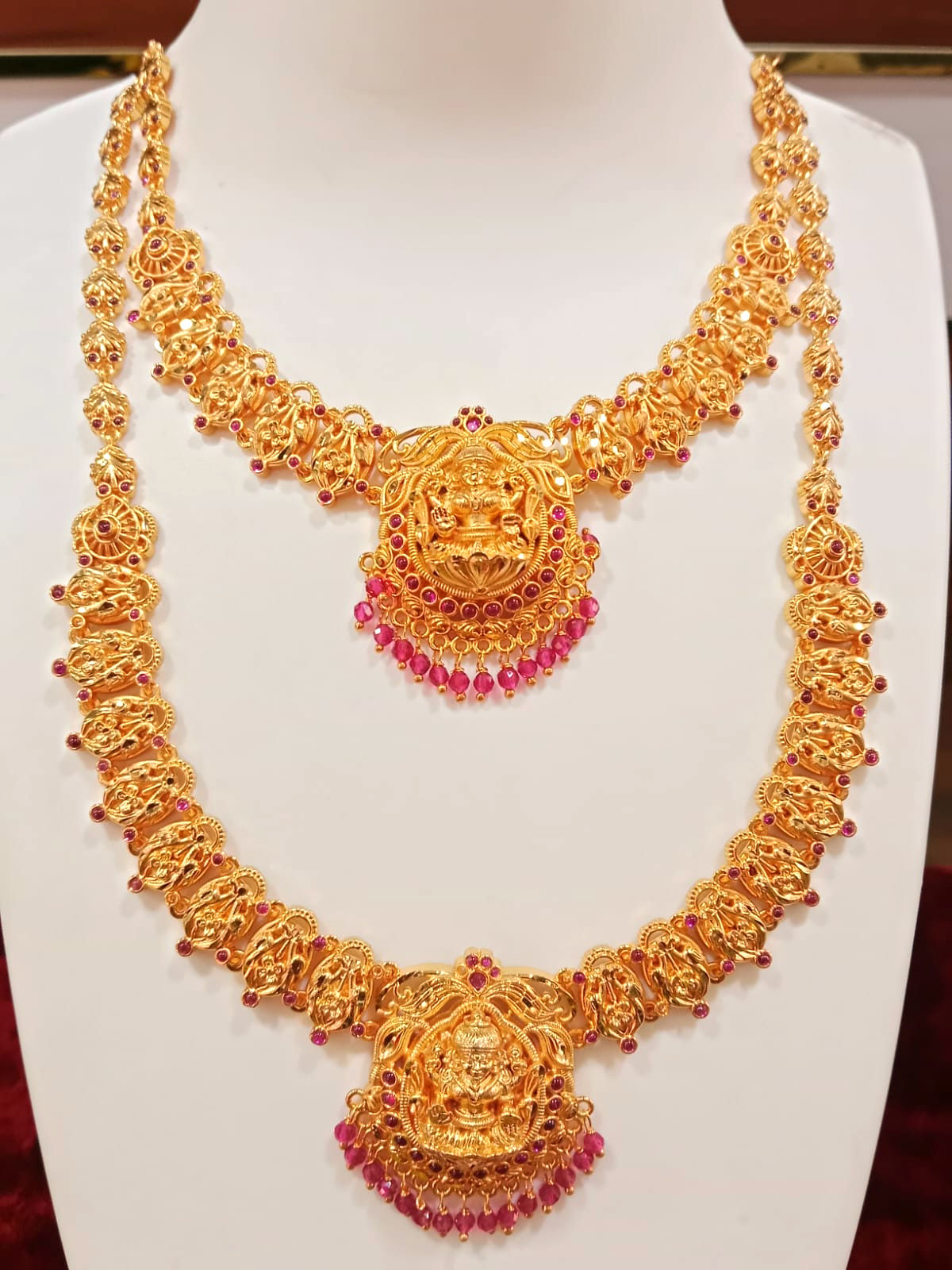 Beautiful Antique Gold Finish Combo Haram Set