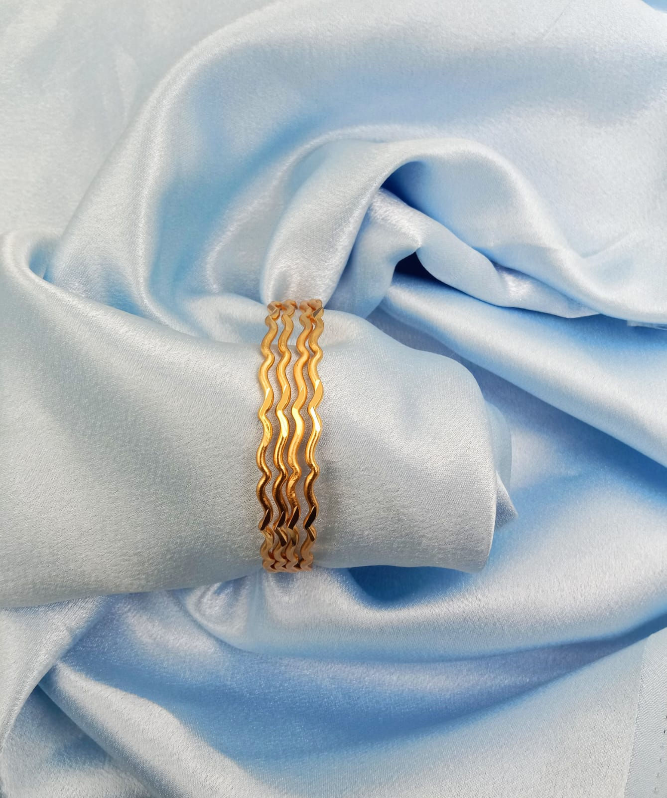 Neli Sannam Bangles Set of 4pc