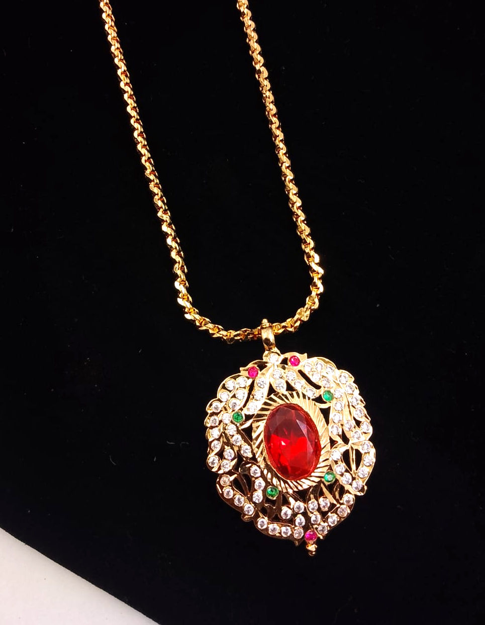 Big Stone Dollar Chain