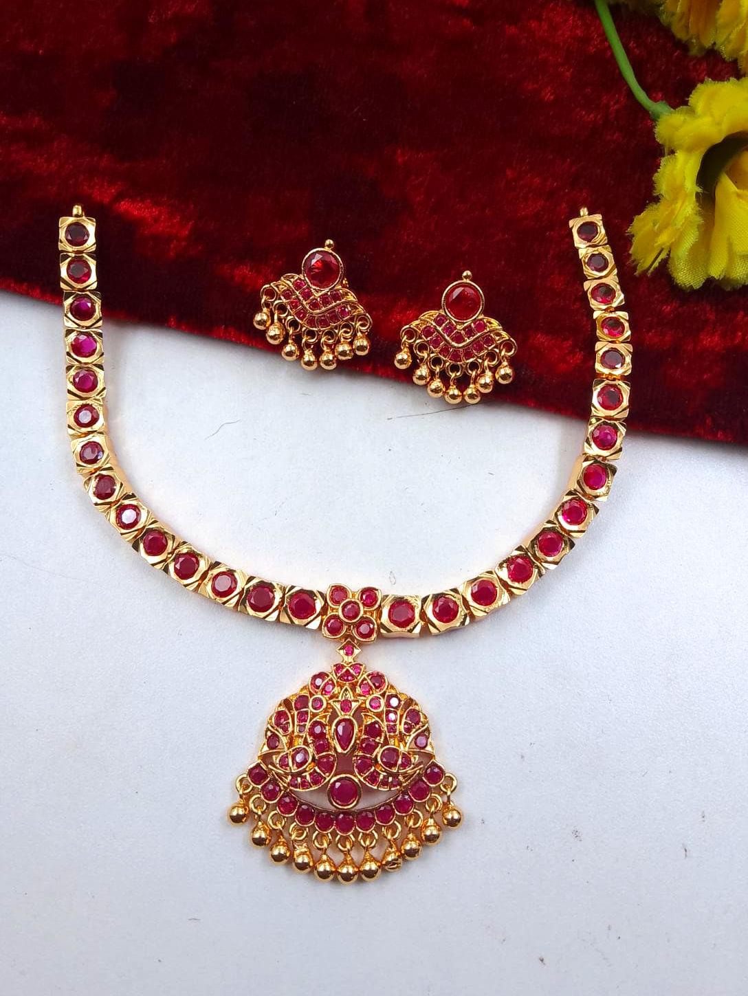 Pink Attigai Necklace