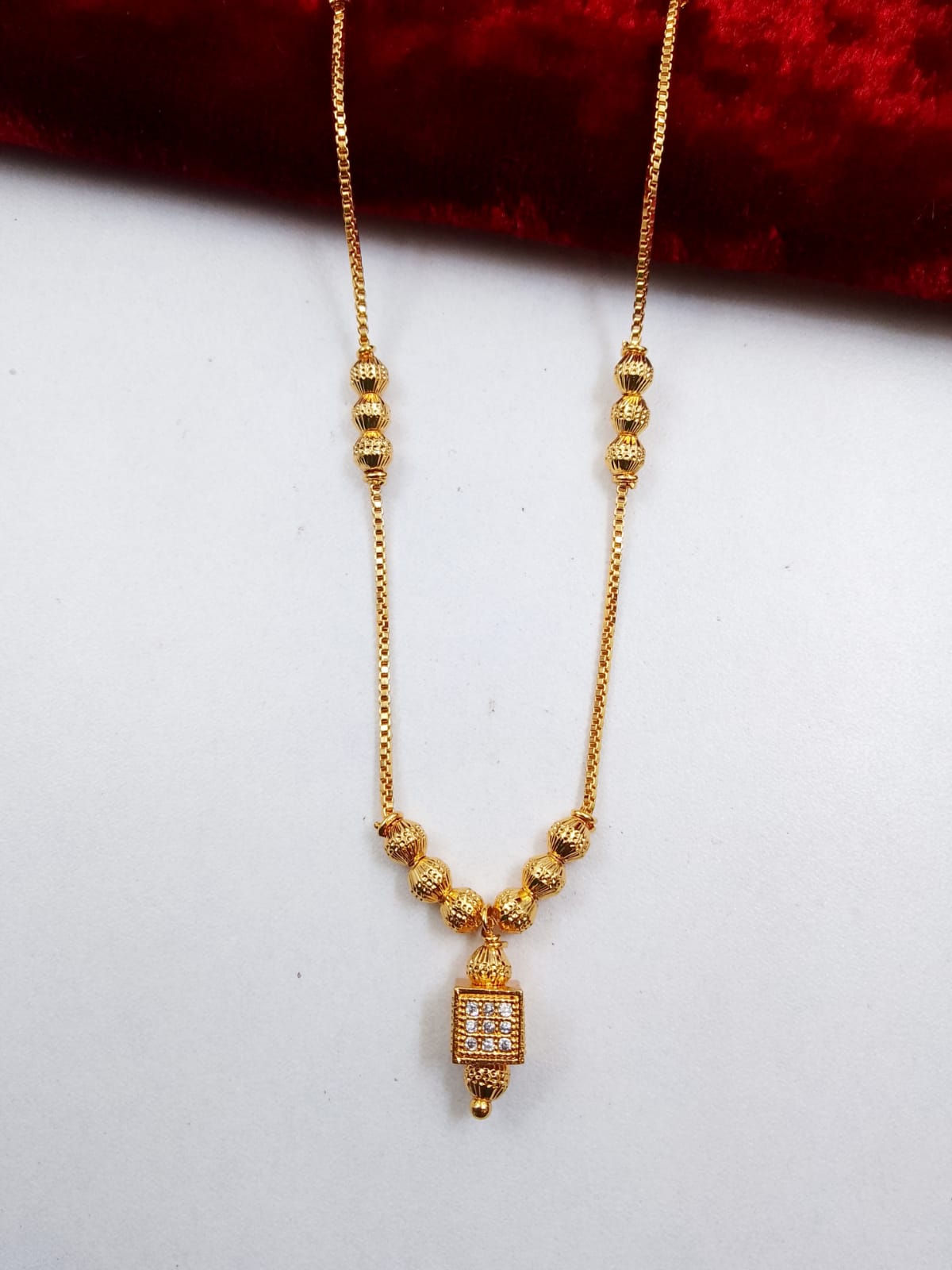 Cube Dollar Chain