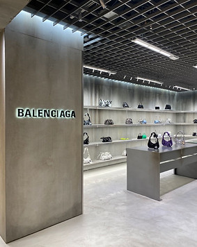de balenci.jpg