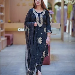 Escorts in morjim.webp
