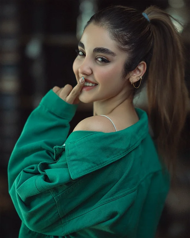 calangute college girl.webp