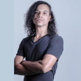 THIAGO BRITO