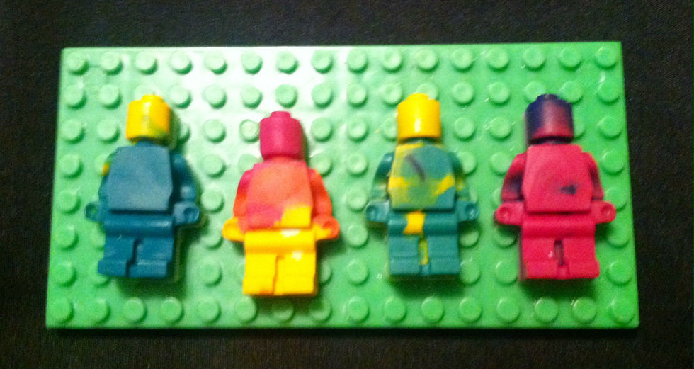 12 LEGO Figure upcycled crayons Party Favors