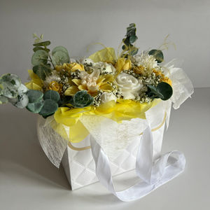 Елегантни флорални подаръчни кутии