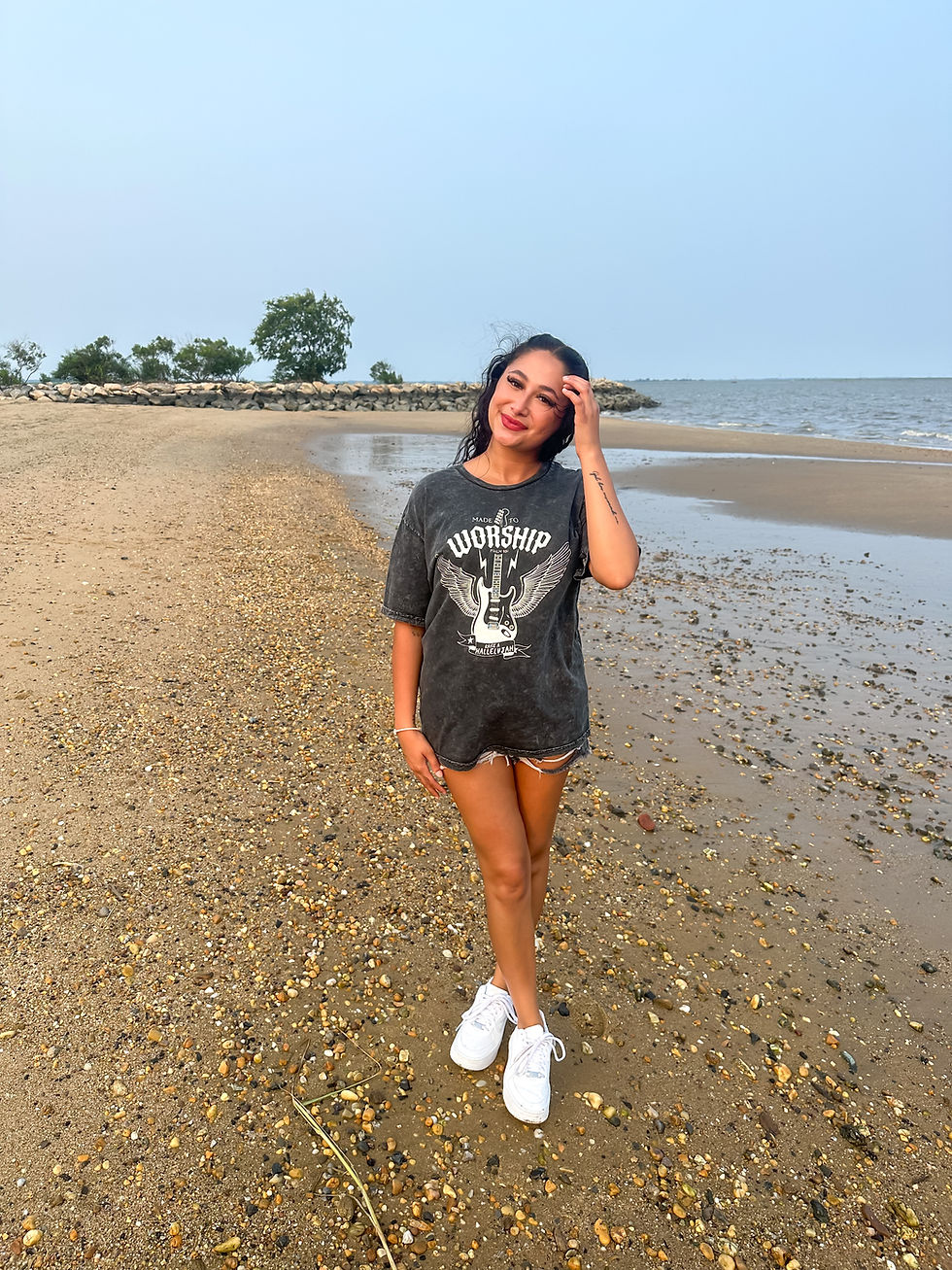 Miniatura: Psalm 95:1 Graphic Tee