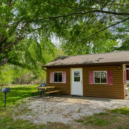 Cabin Getaway at Seven Eagles Campground and Resort