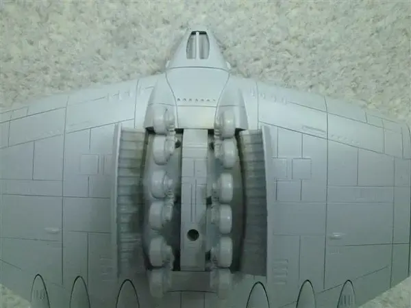 Thumbnail: 1/700 Gigant