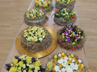 Floral Easter Cakes