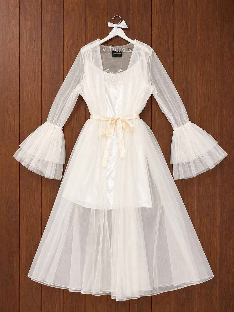 Thumbnail: Aurelia Robe