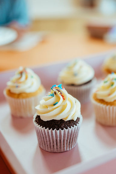 Maxine_DownTheCakehole cupcakes.jpg
