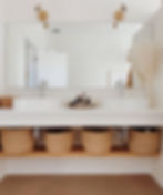 spa bathroom organising 