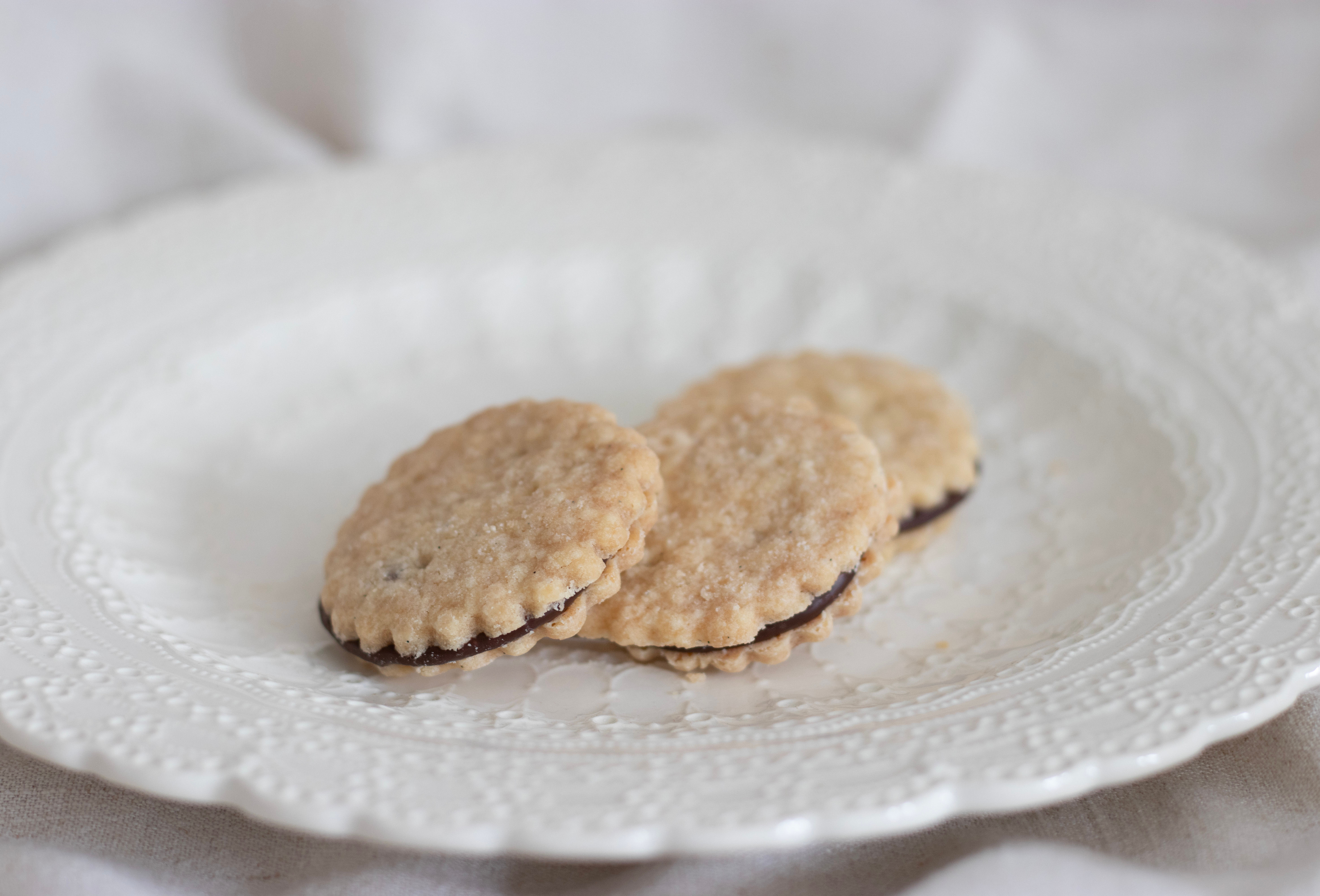 Vegan Shortbread Sandwich - package of 9