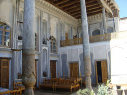 Welcome to Akbar House Collection