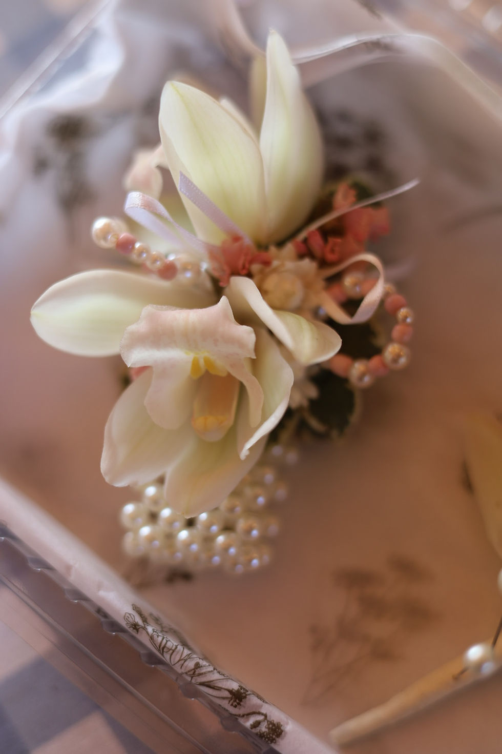 Thumbnail: Formal Corsage & Buttonhole