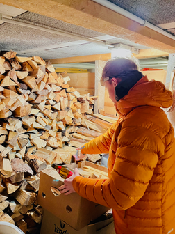 Holzlager im Keller