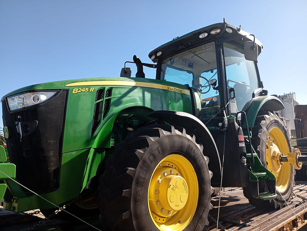 Miniatura: Tractor John Deere 8245 R