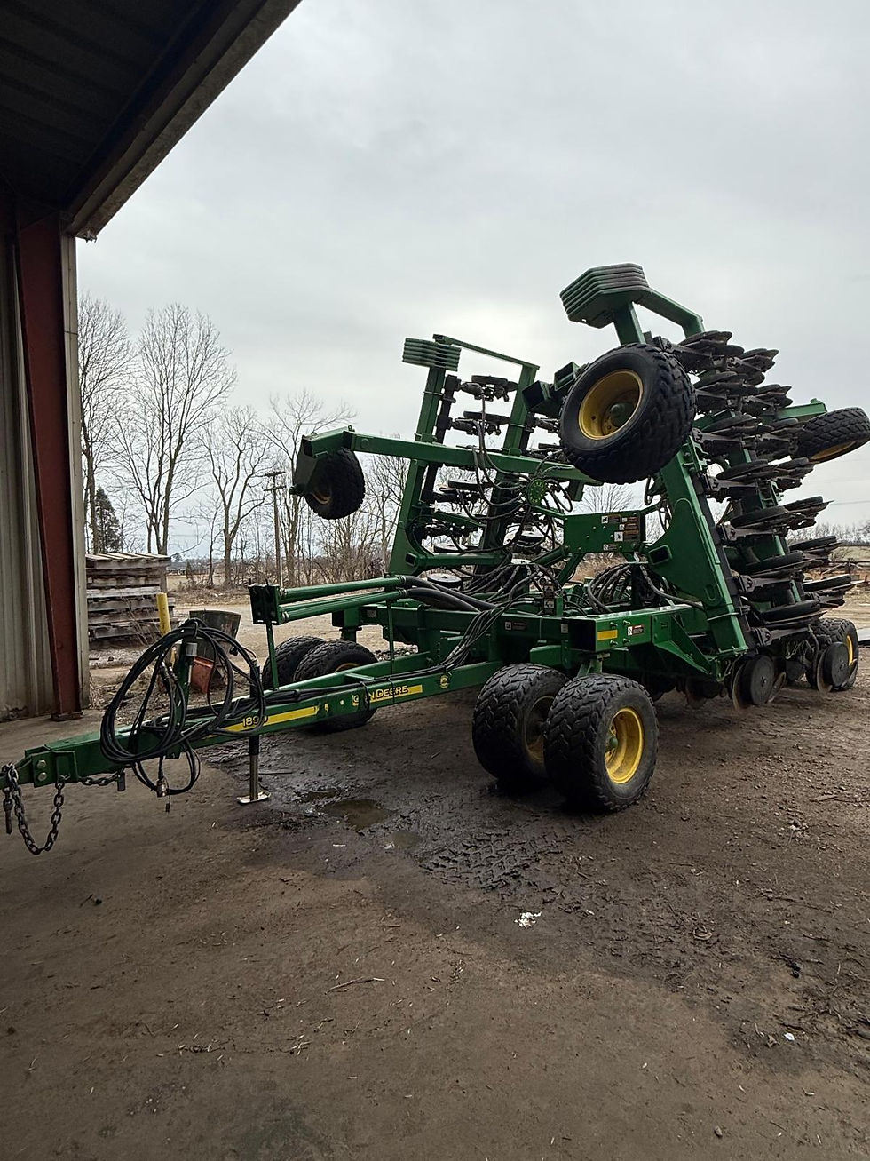 Miniatura: PRÓXIMO INGRESO - Sembradora John Deere 1890/1910