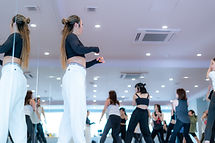 アメリカ, アトランタの教育を絡めたチアダンスの写真