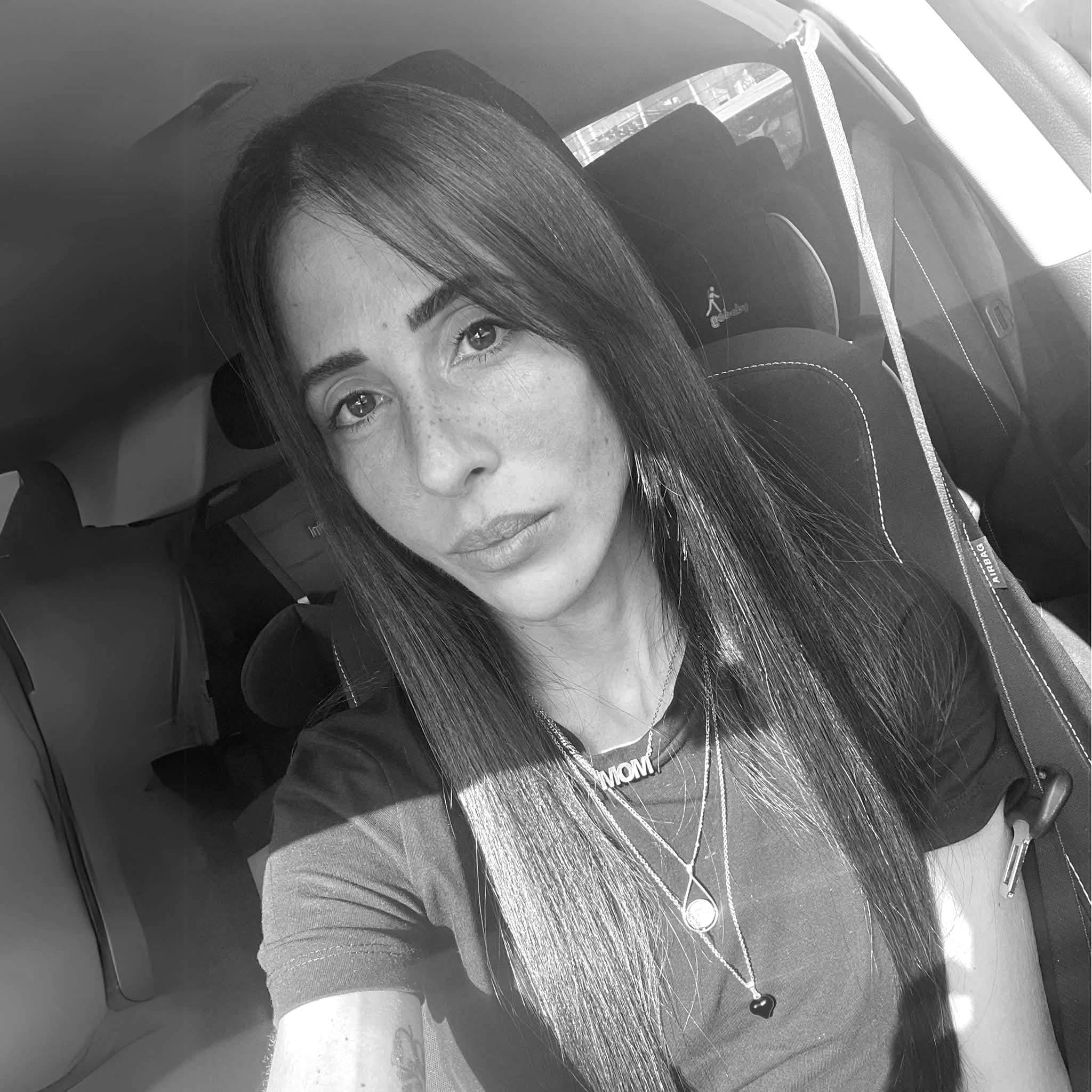 ספיר ונטורה- אנליסטית בכירה_edited.jpg