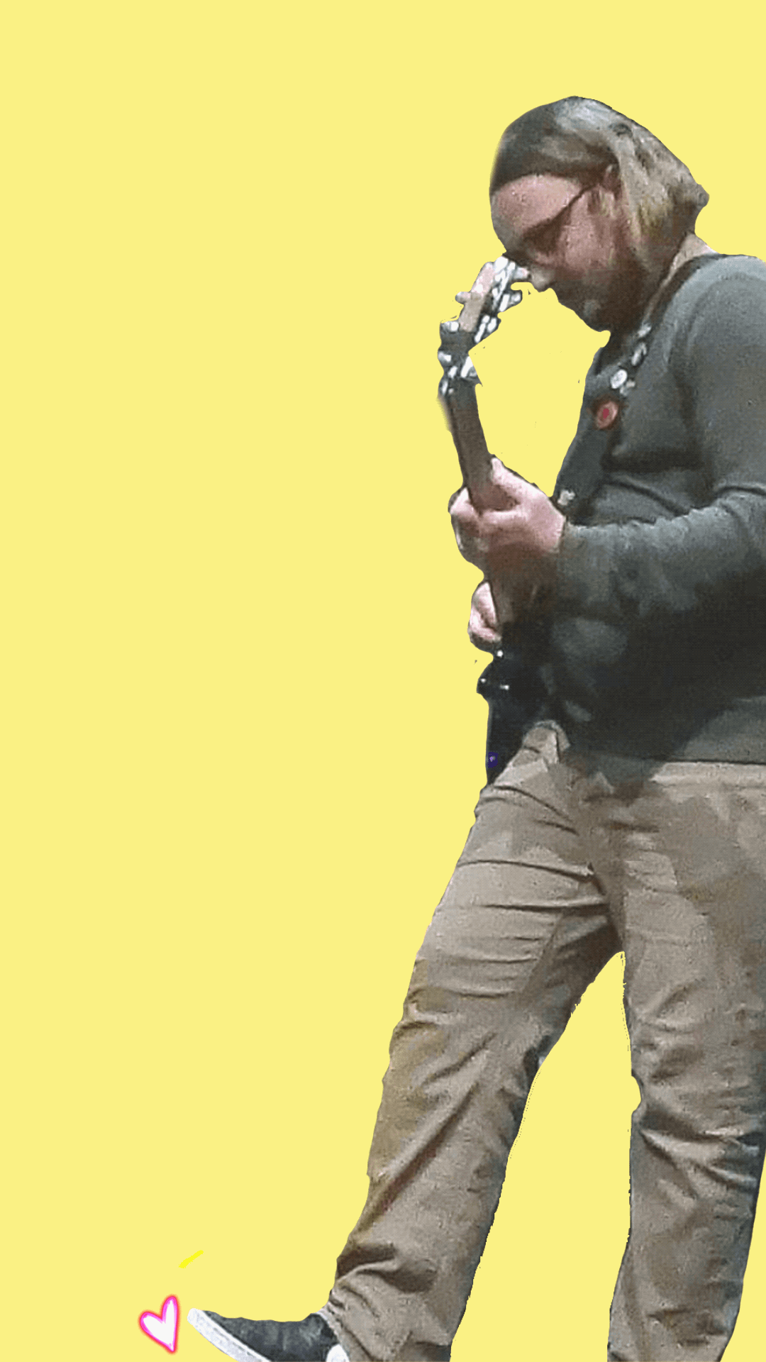 KidBess and The Magic Ring bassist Mike Amadeo